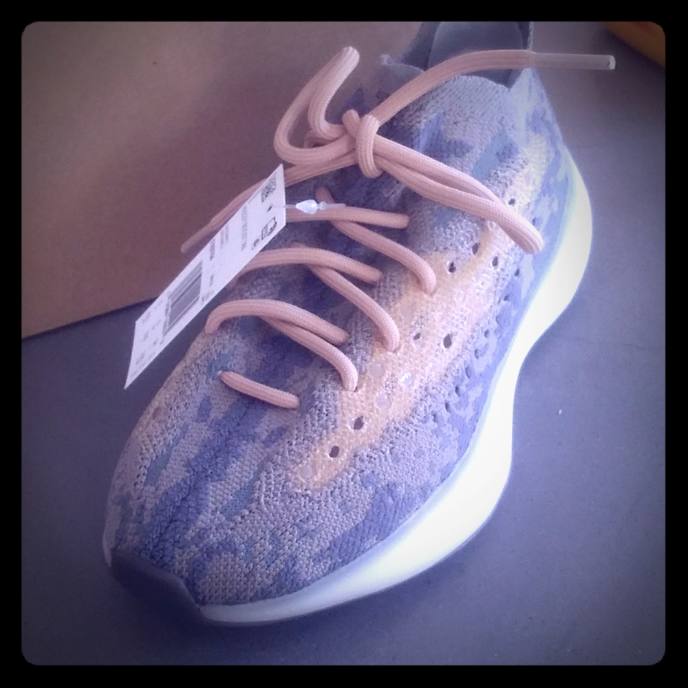 Yeezy boost 380. Mens 5.5.  Womens 7.
